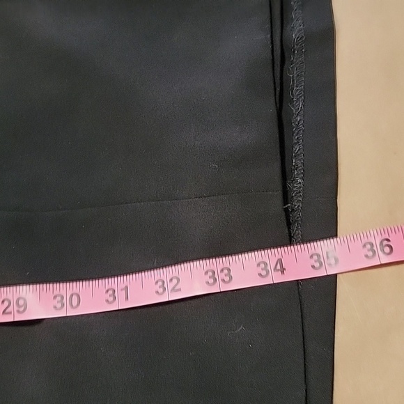 Calvin Klein Size 2P Black & White Colorblock Faux Wrap Dress, Exc. Used Cond. - Picture 14 of 16